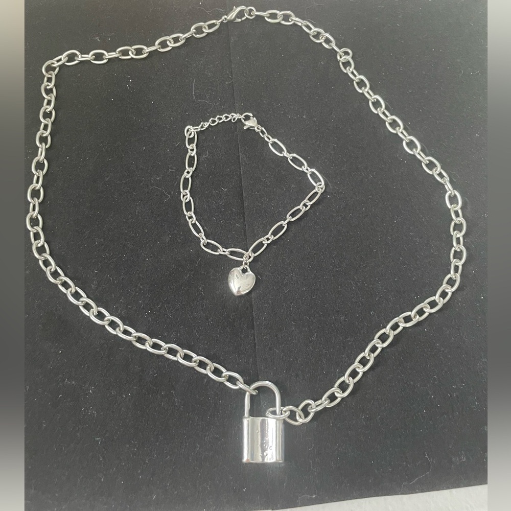 Lock necklace and heart bracelet